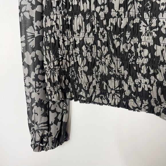 New Evereve Small S Black Gray Tori Floral Mesh Top Smocked Bodice Long Sleeve - Picture 5 of 10